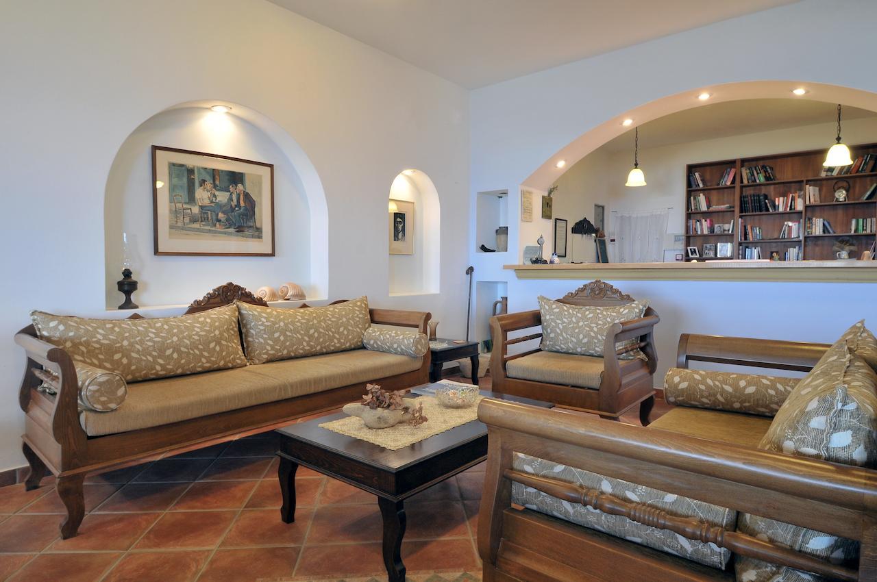 Akrotiri Hotel Platia Ammos 외부 사진